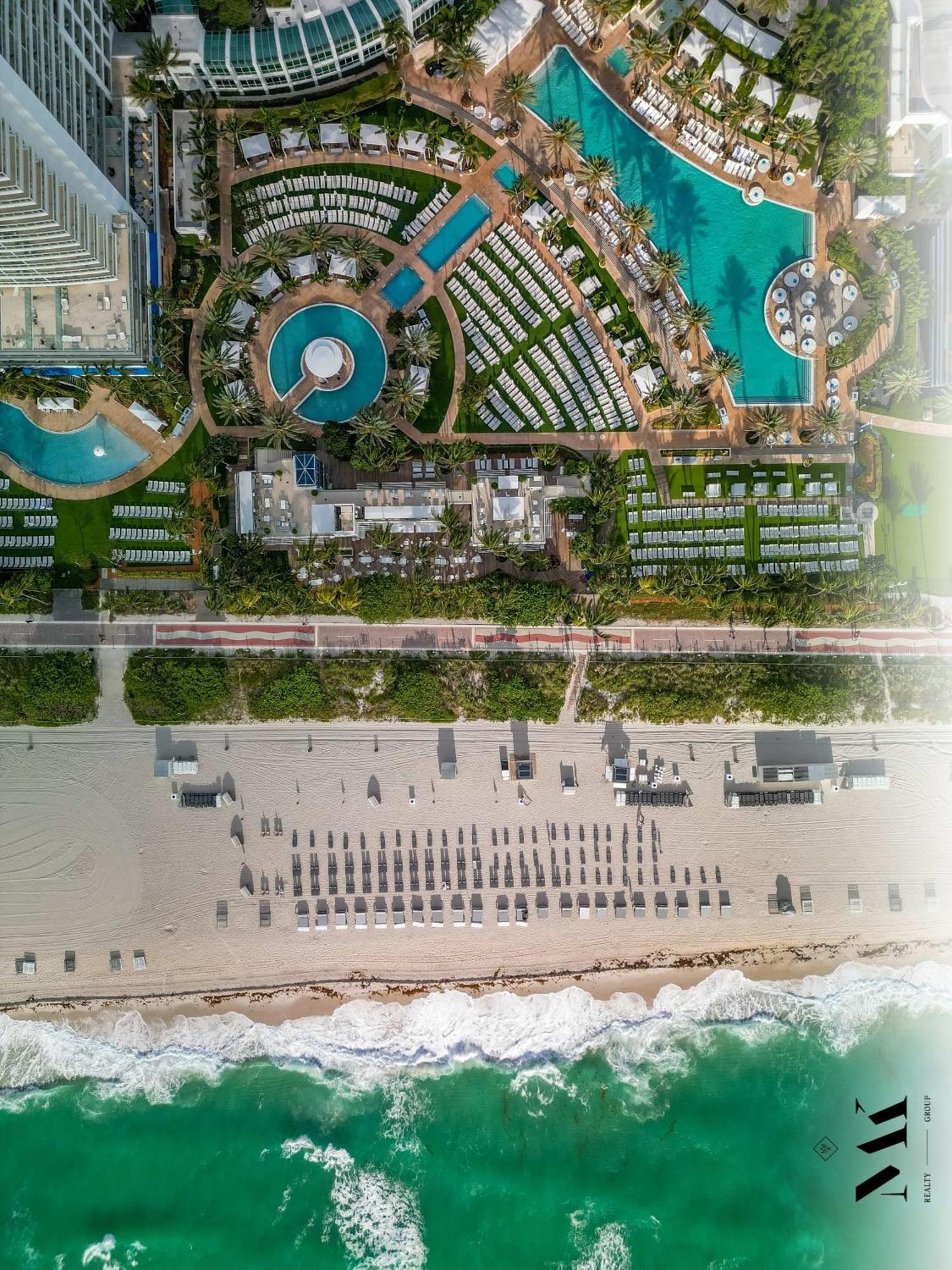Fontainebleau Resort Balcony W Pool & Ocean View Miami Beach Exterior foto